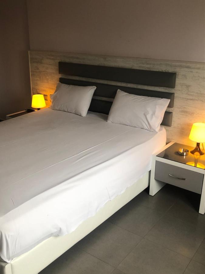 Αφροδίτη Hotel Neon Rysion Exteriör bild